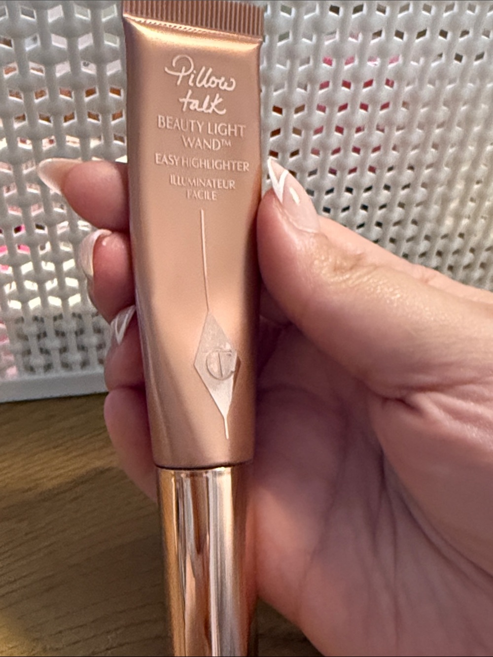 Charlotte Tilbury Pillow Talk Beauty Light Wand Highlighter - Rose Gold